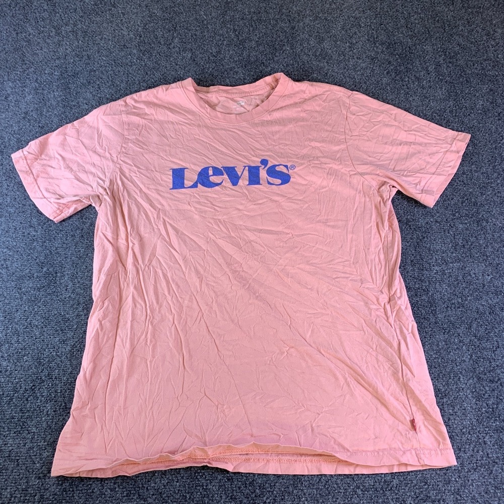 Levi's T-Shirt Men Medium Pink Spellout Logo Relaxed Fit Crew Neck Everyday Wear
